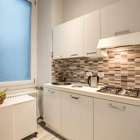 Downtown Srl - Cavour Cinque Terre *