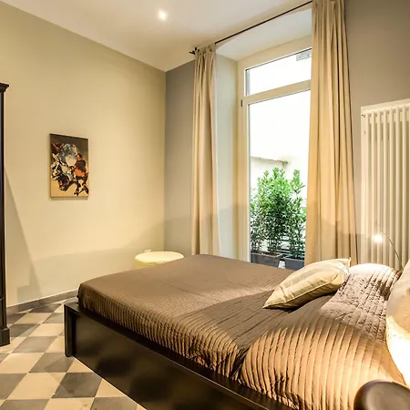 Downtown Srl - Cavour Cinque Terre * La Spezia